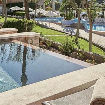 grand suite swim up pula suites boutique resort
