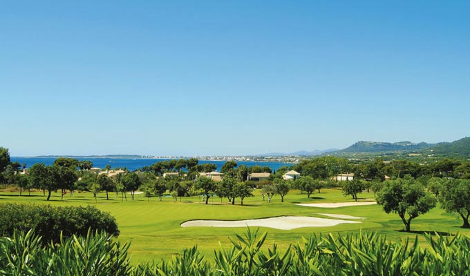 golf pula suites son servera golf